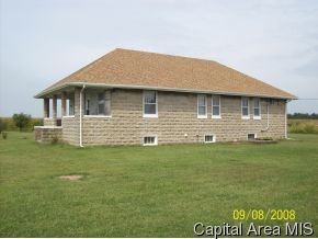 781 East North Road Nokomis, IL 62075 - Photo 12 of 12