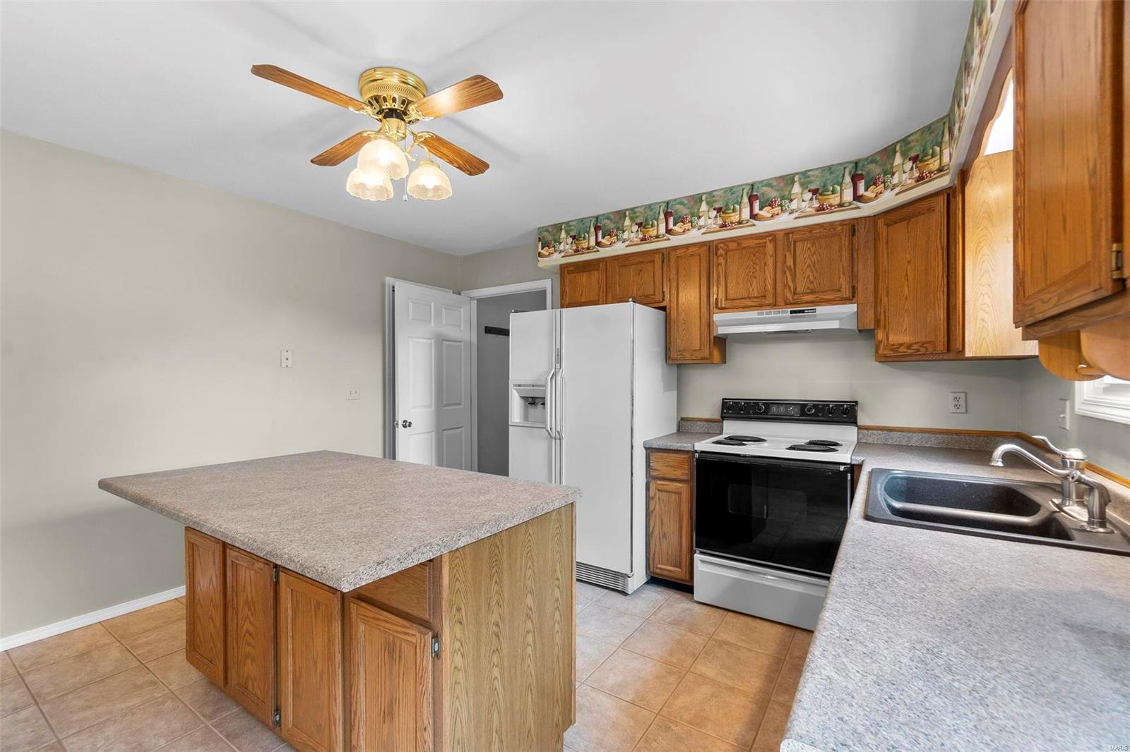 1707 Ridge Road Jackson, MO 63755 - Photo 13 of 34