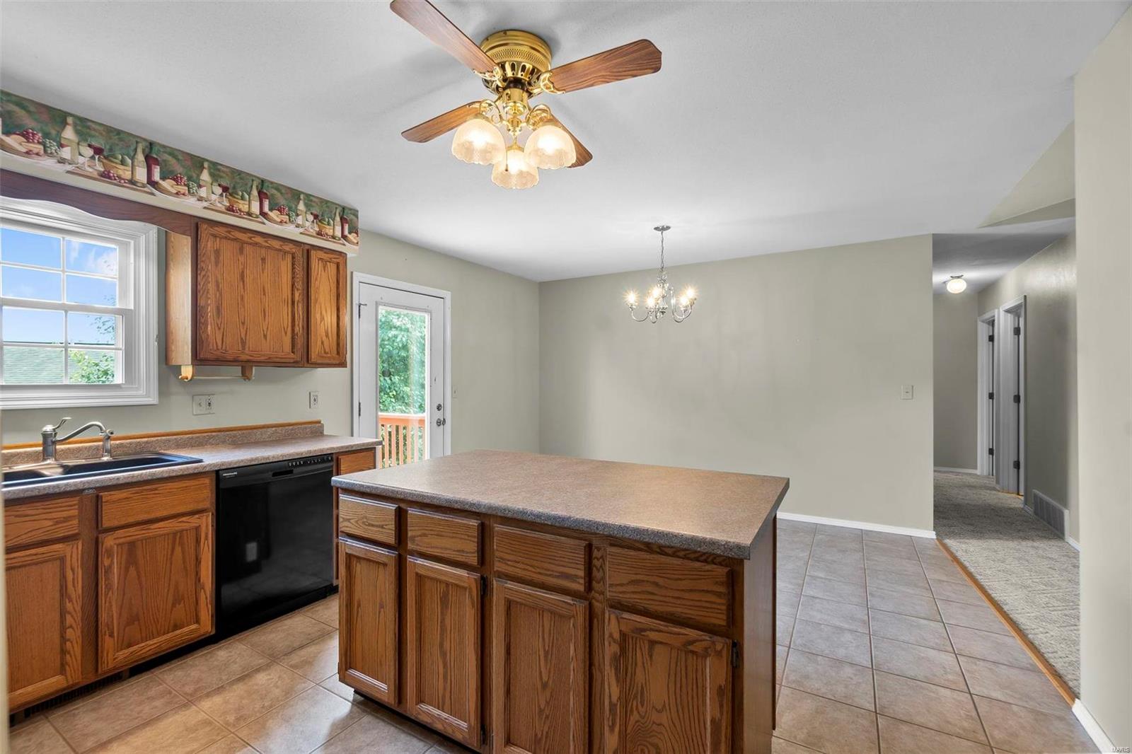 1707 Ridge Road Jackson, MO 63755 - Photo 14 of 34