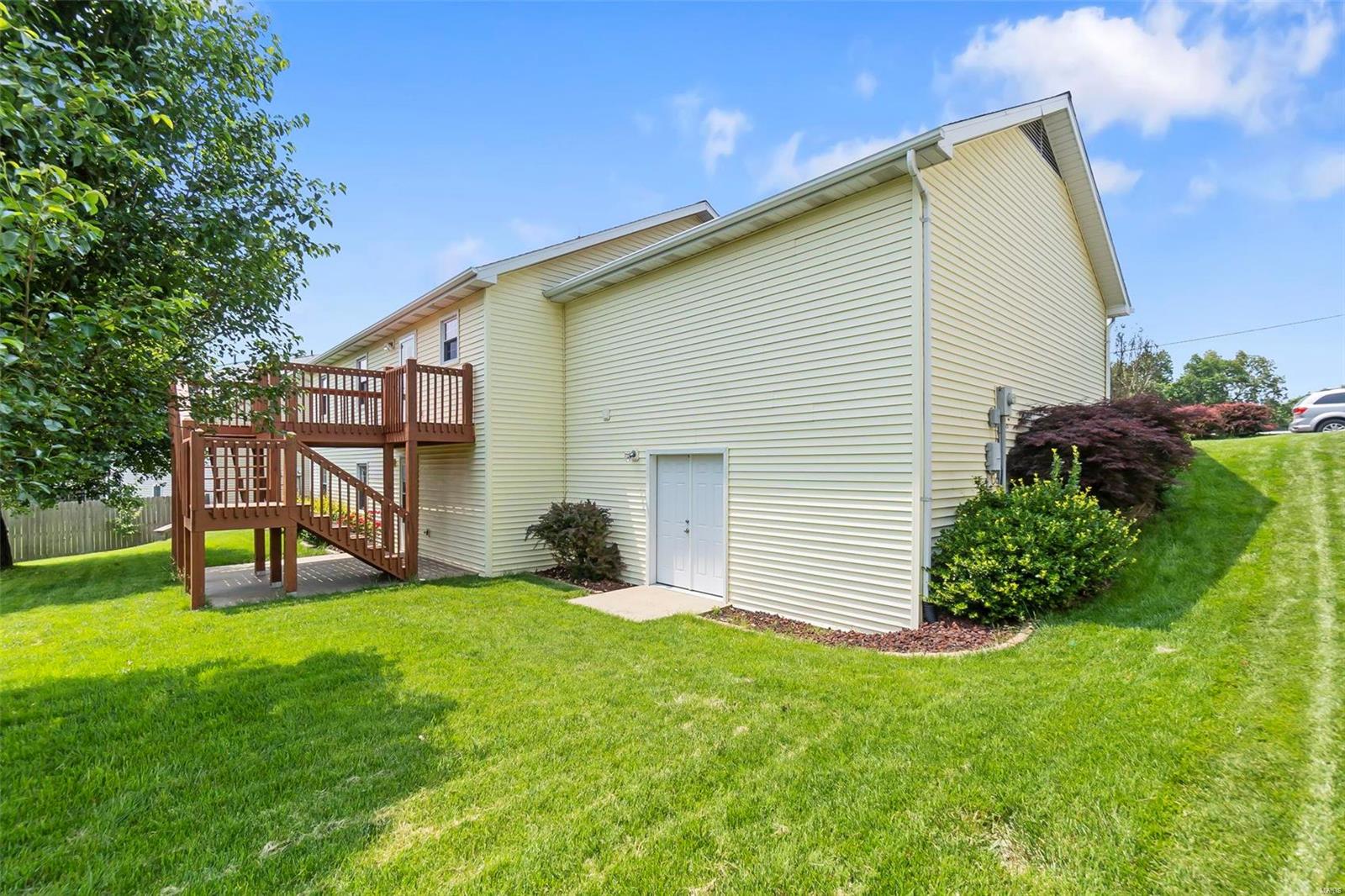 1707 Ridge Road Jackson, MO 63755 - Photo 7 of 34