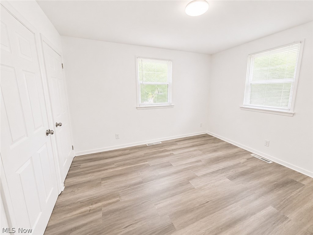2516 Weir Road Northeast Warren, OH 44483 - Photo 12 of 22