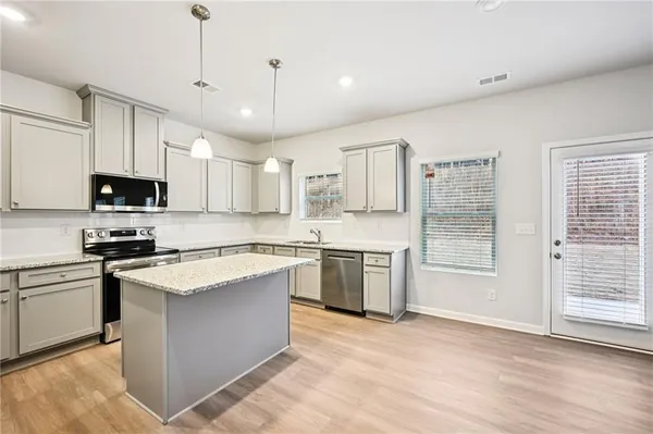 $383,900 | 355 Cedar Wood Trace, Winder, GA 30680