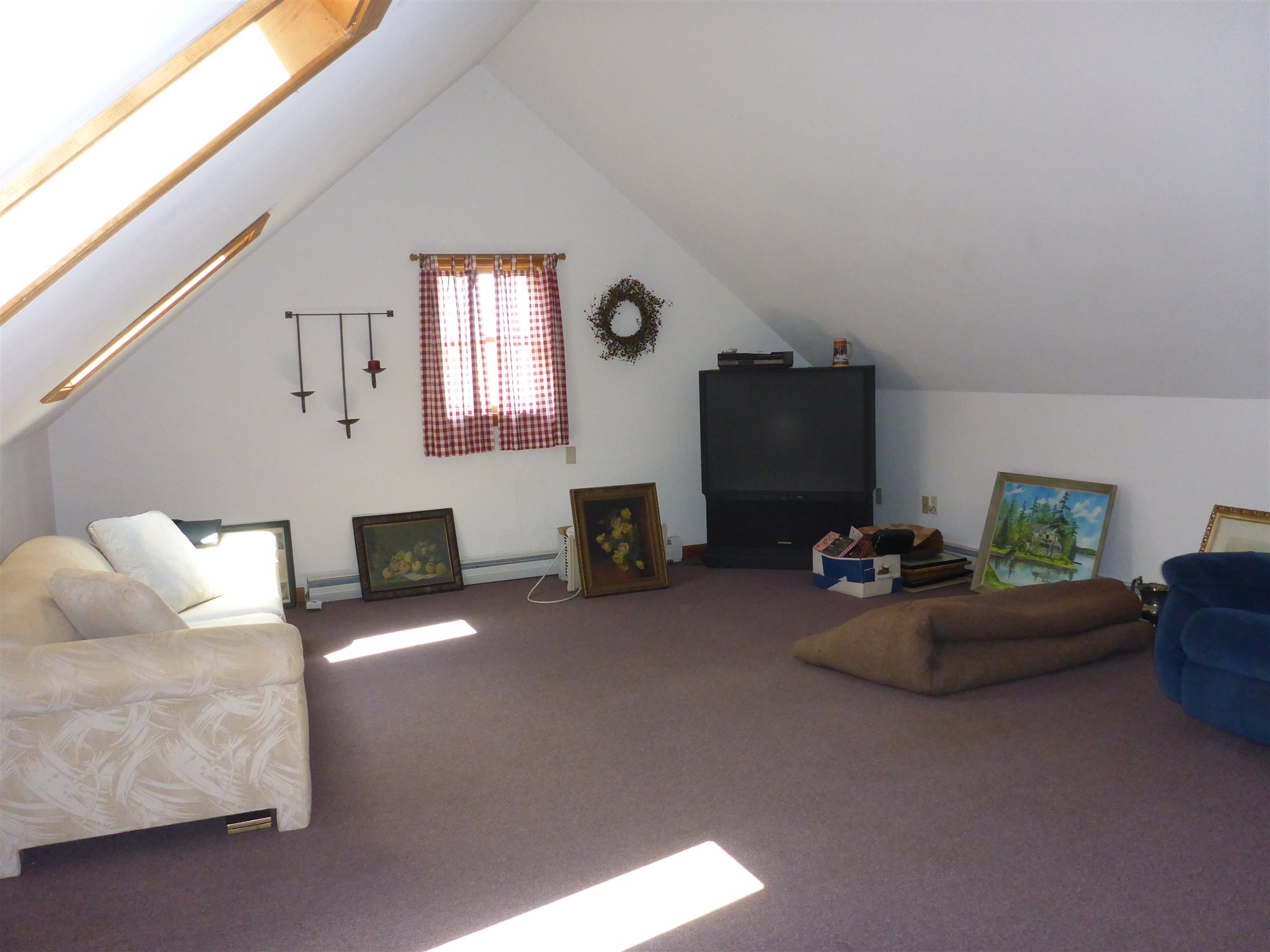 105 Lincoln Road Chesterfield, NH 03462 - Photo 30 of 35 Gallery Image 30