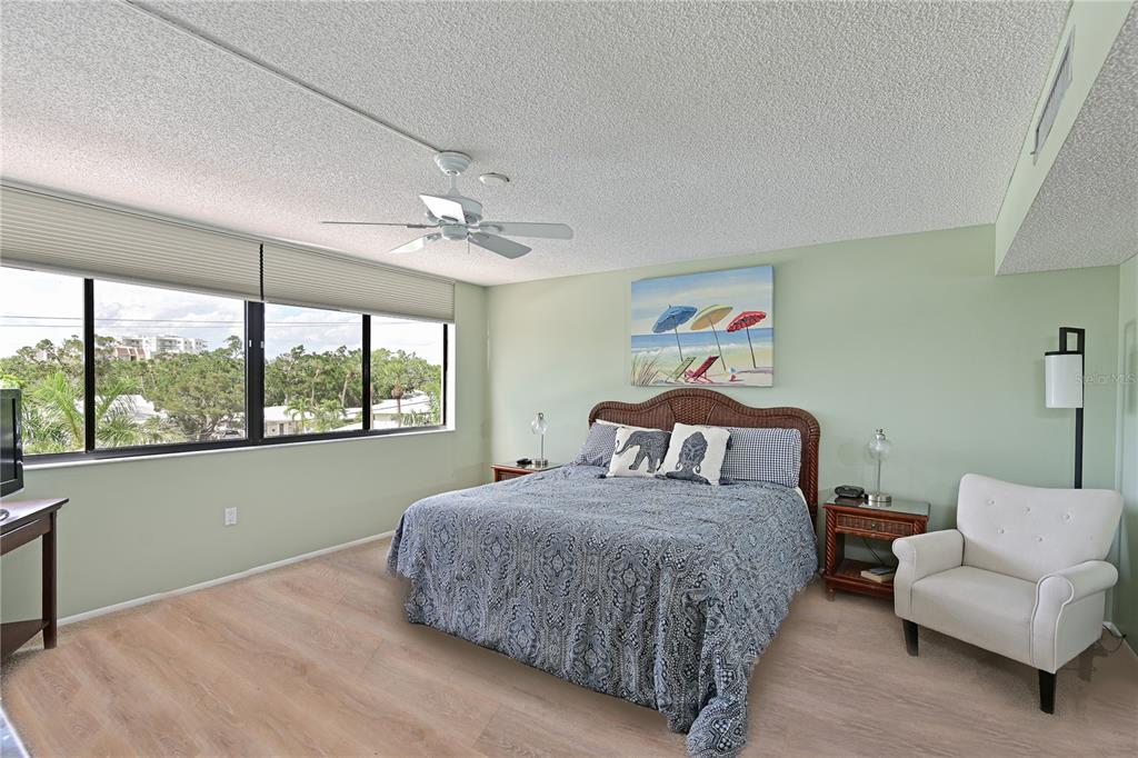 6287 Midnight Pass Road, Unit 201 Sarasota, FL 34242 - Photo 10 of 33