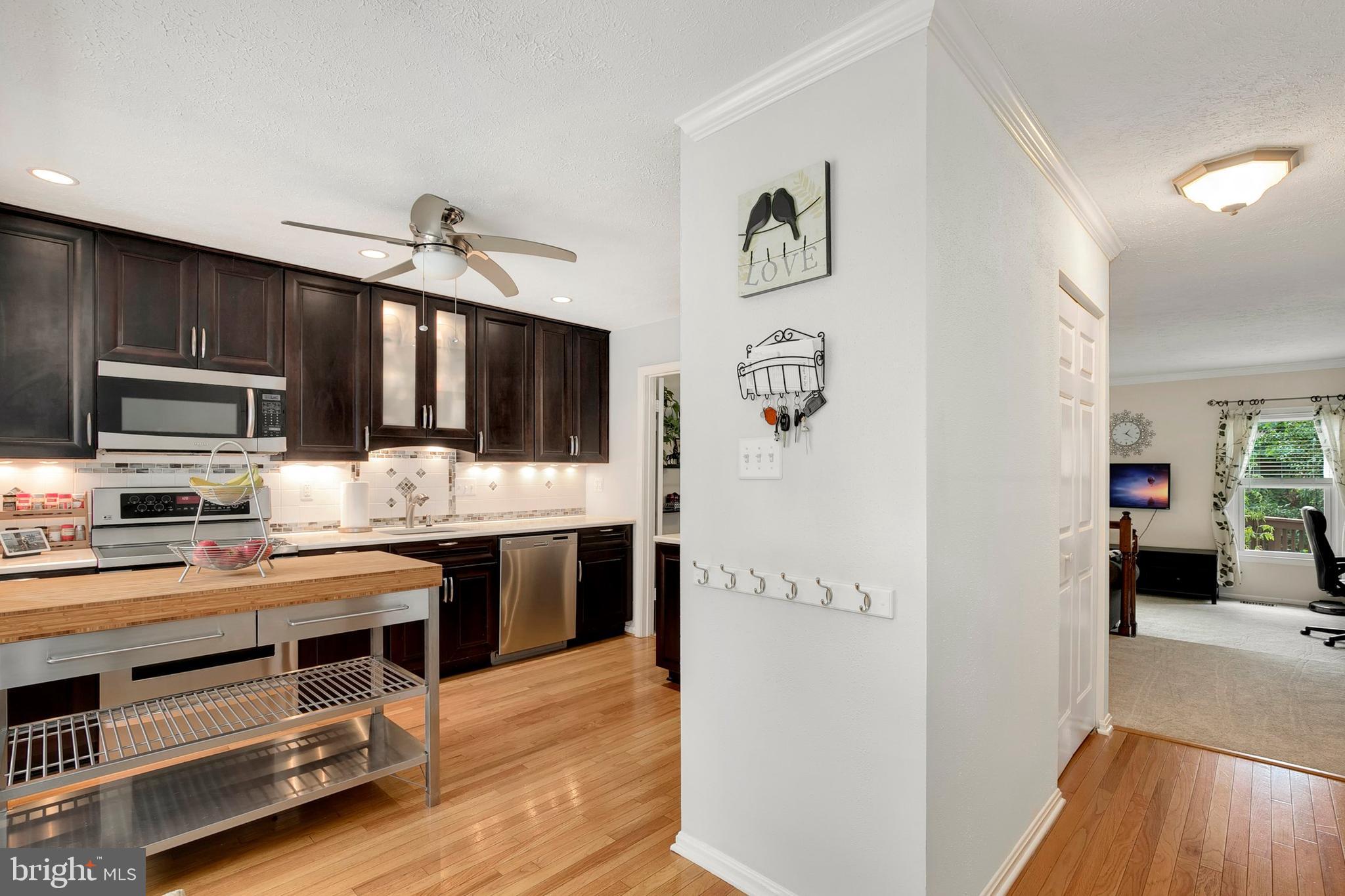 7372 Stream Way Springfield, VA 22152 - Photo 13 of 44 Gallery Image 13
