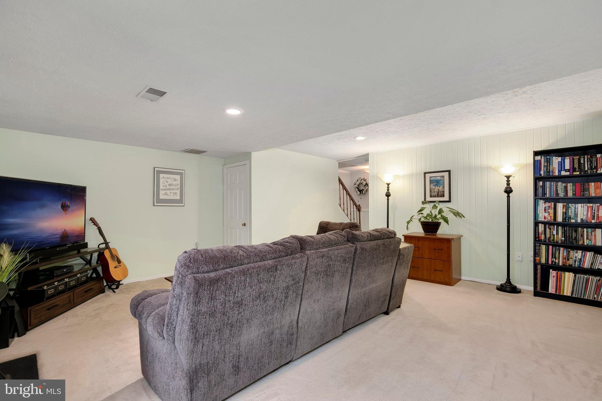 7372 Stream Way Springfield, VA 22152 - Photo 32 of 44 Gallery Image 32