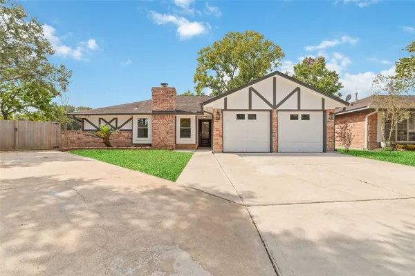 $279,900 | 2500 Parkway Avenue, Rosenberg, TX 77471