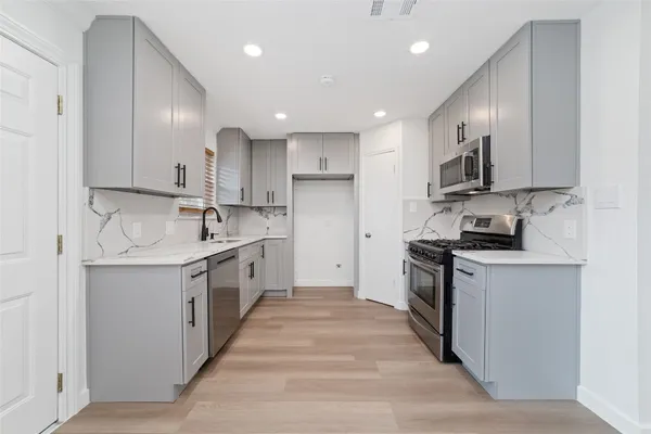 $279,900 | 2500 Parkway Avenue, Rosenberg, TX 77471