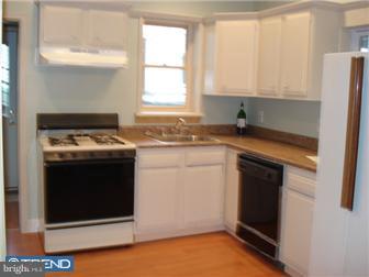 741 Marlyn Road Philadelphia, PA 19151 - Photo 5 of 12 Kitchen