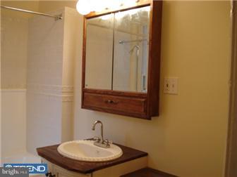 741 Marlyn Road Philadelphia, PA 19151 - Photo 9 of 12 Bathroom