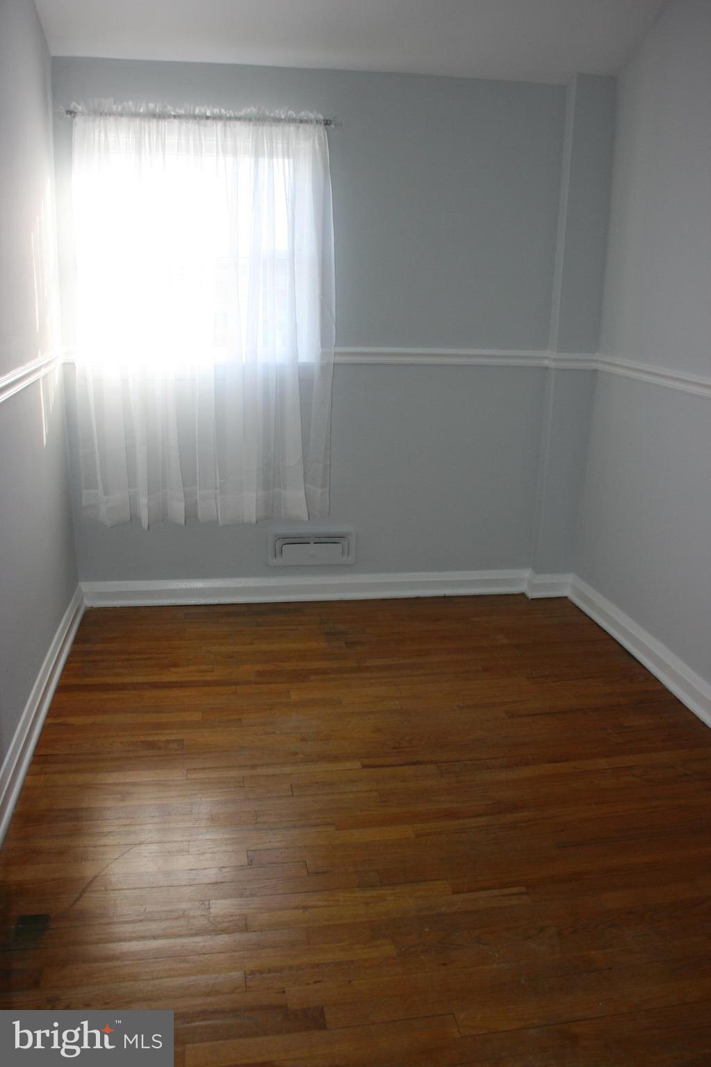 3011 Vulcan Road Baltimore, MD 21222 - Photo 12 of 23 Bedroom