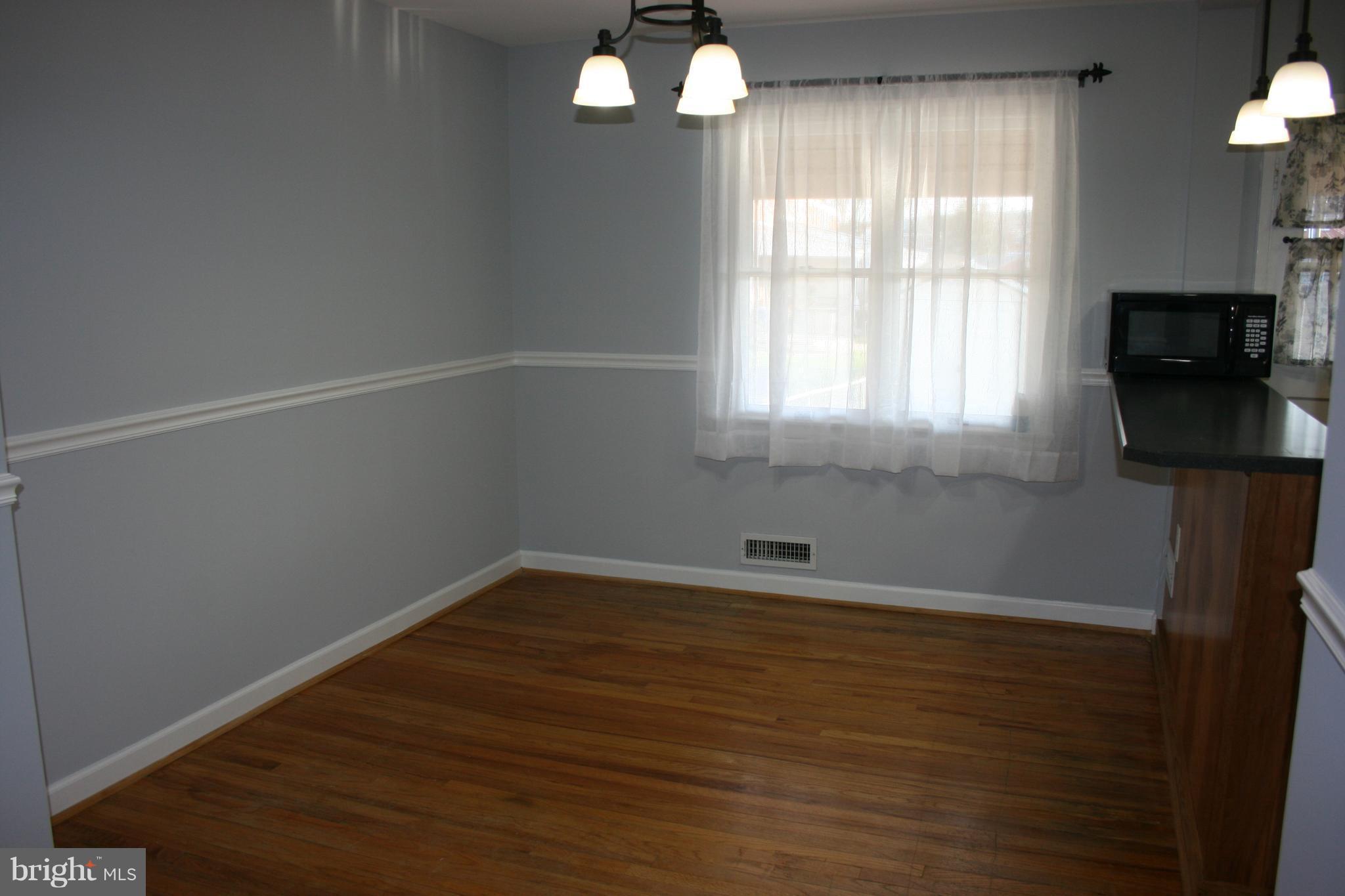 3011 Vulcan Road Baltimore, MD 21222 - Photo 6 of 23 Dining Room
