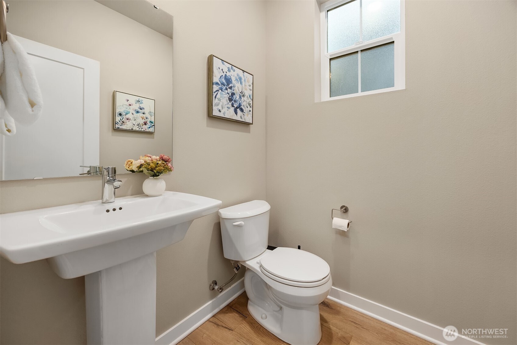 22924 80th Place West, Unit B Edmonds, WA 98026 - Photo 17 of 40