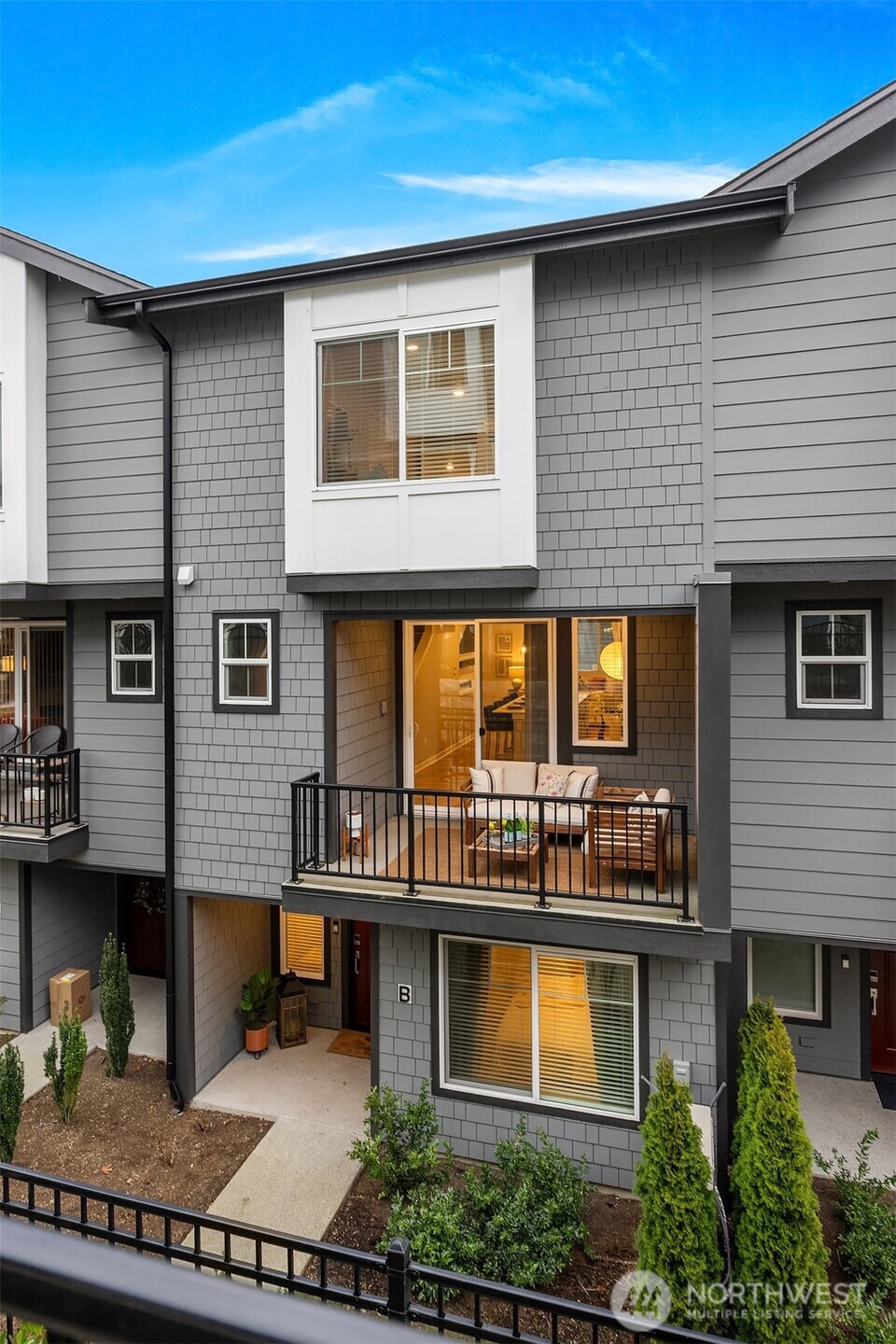 22924 80th Place West, Unit B Edmonds, WA 98026 - Photo 30 of 40