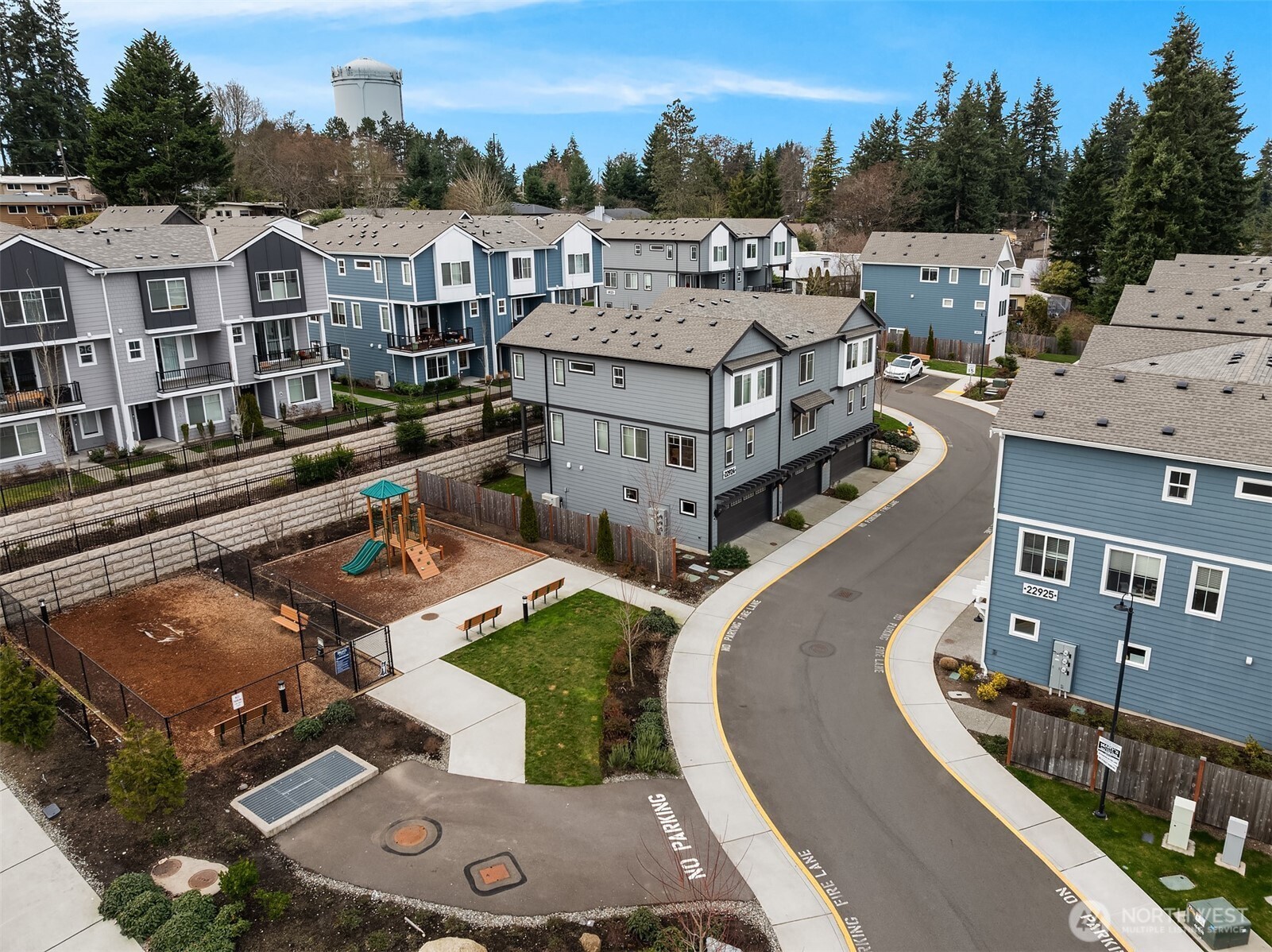 22924 80th Place West, Unit B Edmonds, WA 98026 - Photo 36 of 40