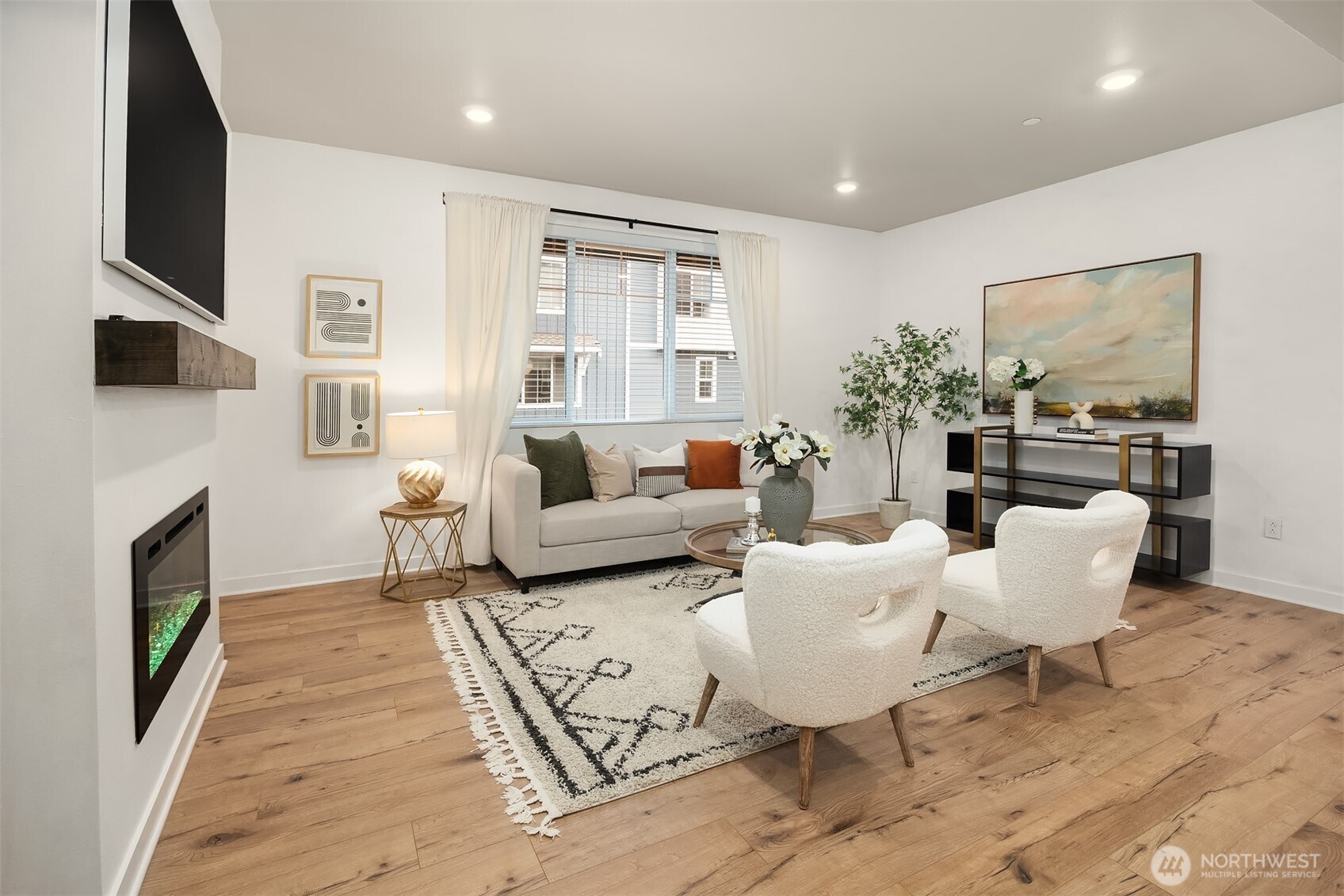 22924 80th Place West, Unit B Edmonds, WA 98026 - Photo 8 of 40