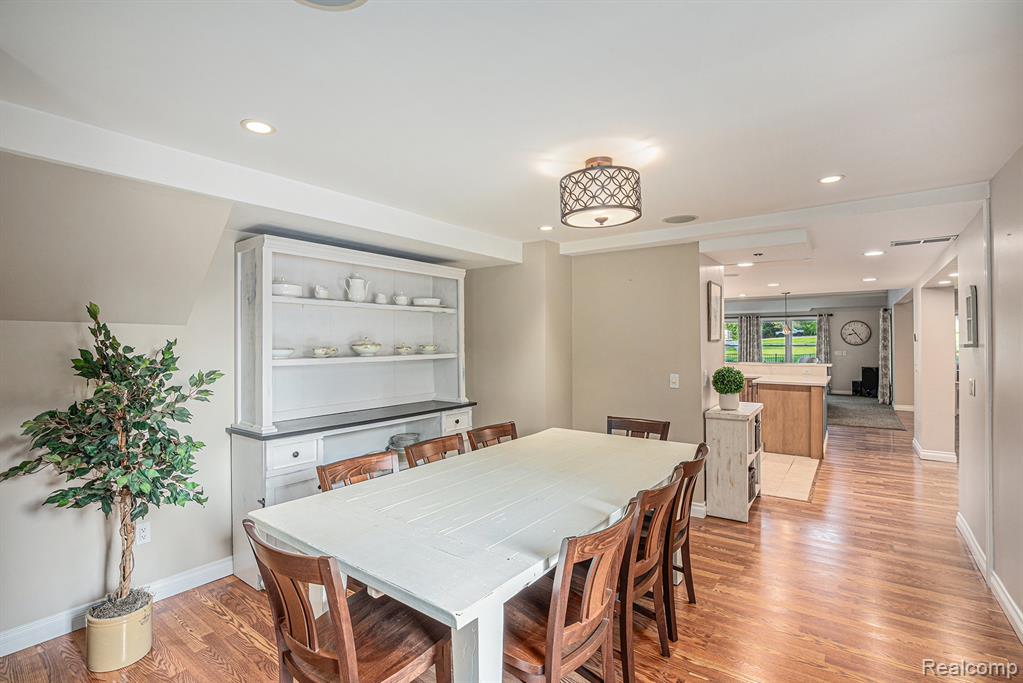 6080 Waldon Road Clarkston, MI 48346 - Photo 7 of 44