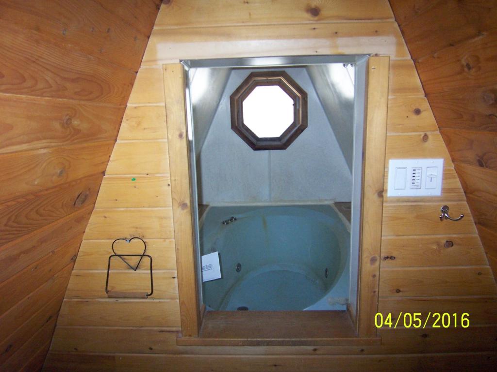 1559 Stebbins Road Cambridge, VT 05464 - Photo 5 of 10 Gallery Image 5