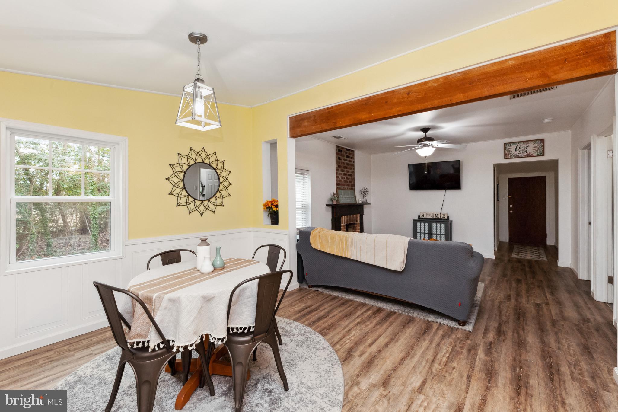 45150 Clarkes Landing Road Hollywood, MD 20636 - Photo 12 of 40 Dining Area