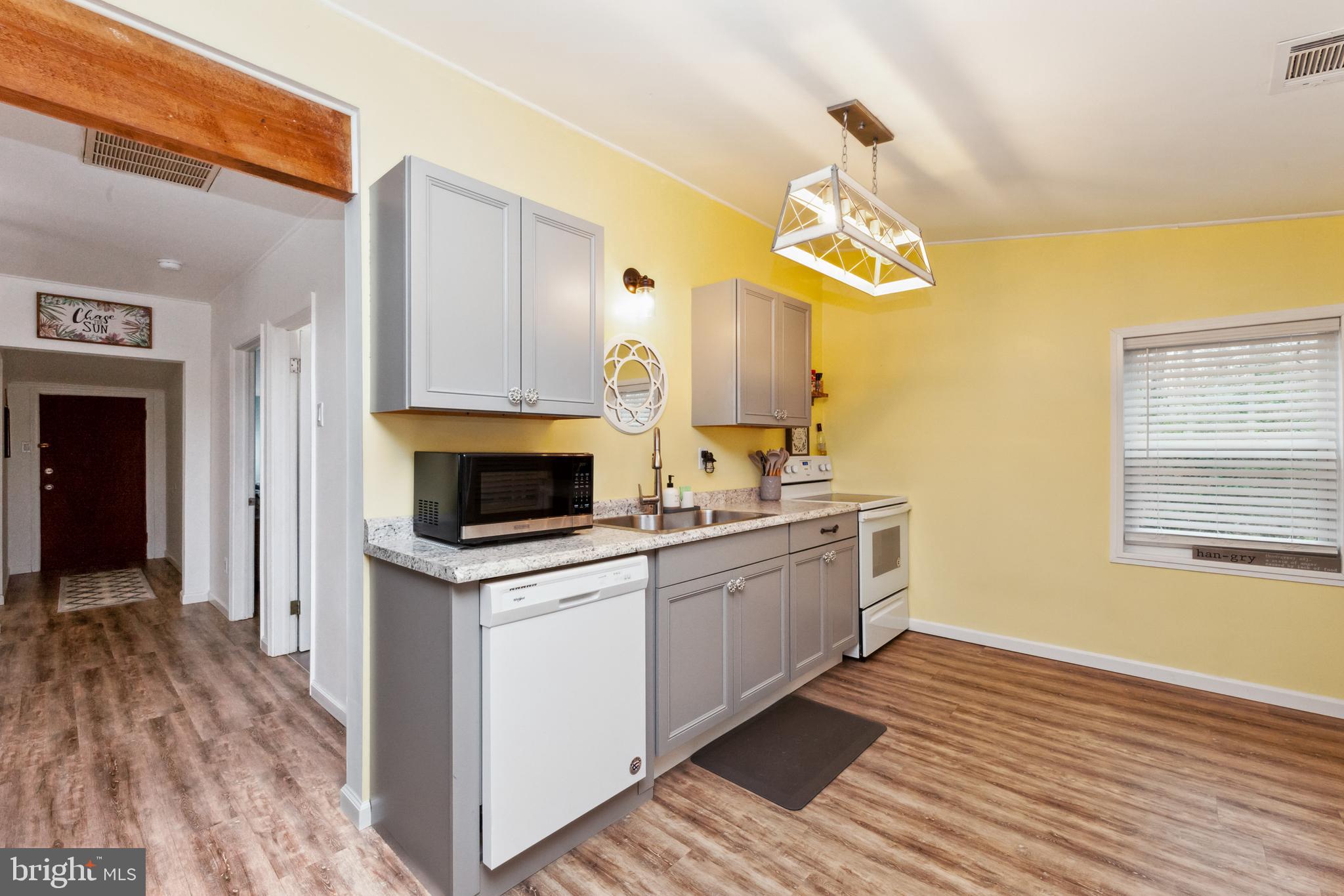 45150 Clarkes Landing Road Hollywood, MD 20636 - Photo 6 of 40 Kitchen