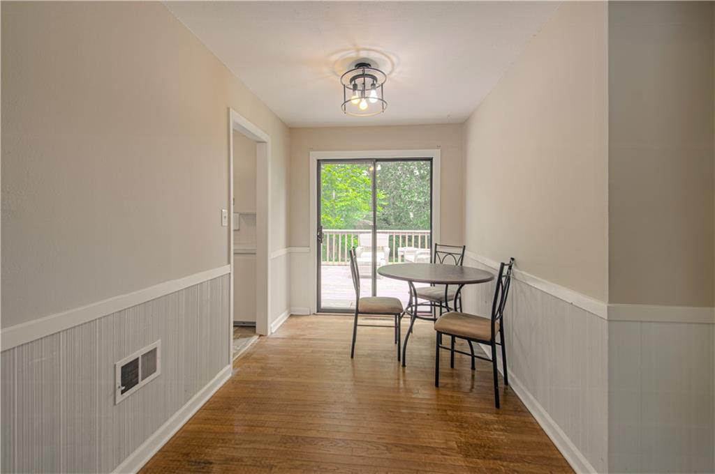 2418 Northeast Pursell Road Gladstone, MO 64119 - Photo 7 of 25