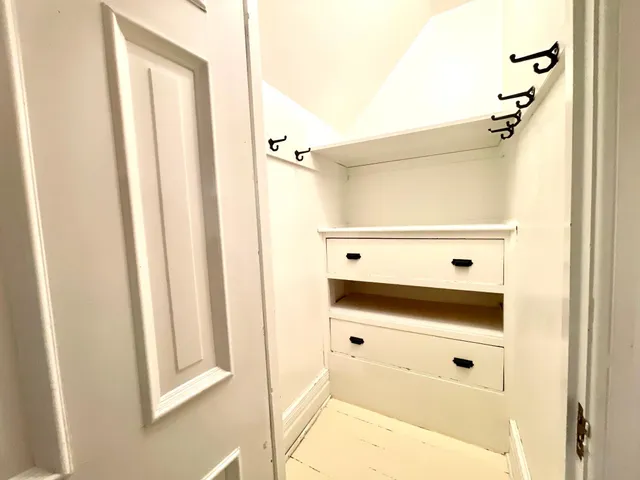 $2,100 | 2193 1st Street, White Bear Lake, MN 55110