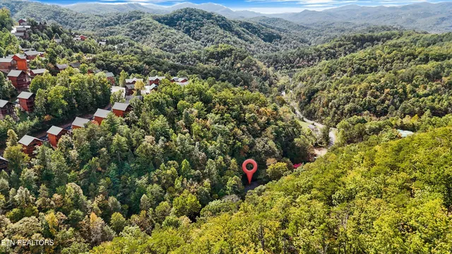 $585,000 | 3528 Lost Branch Road, Sevierville, TN 37862