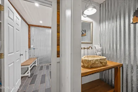 $550,000 | 3528 Lost Branch Road, Sevierville, TN 37862