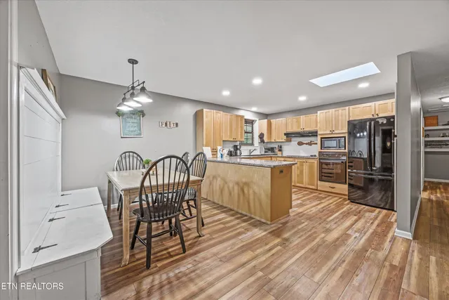 $585,000 | 3528 Lost Branch Road, Sevierville, TN 37862