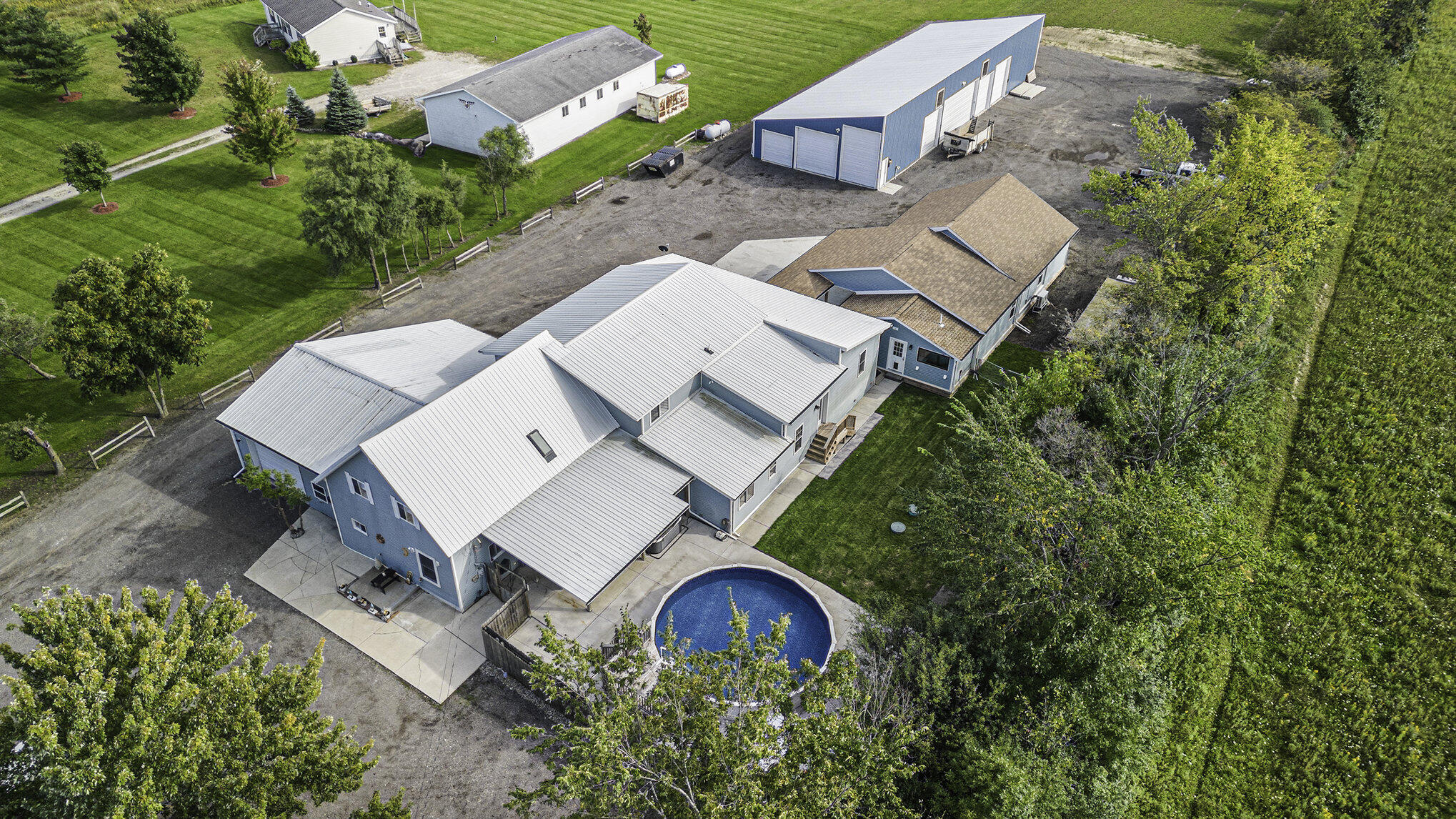 9747 Oatman Road Avoca, MI 48006 - Photo 6 of 27 007_dji_0318
