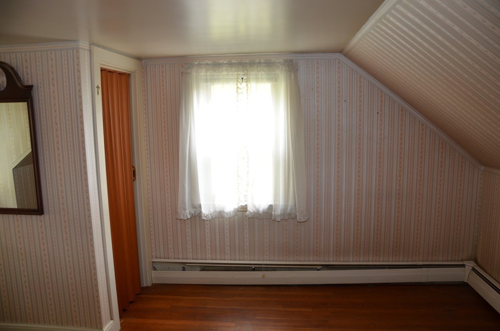 72 Pocahontas Street Walpole, MA 02081 - Photo 11 of 14 Gallery Image 11