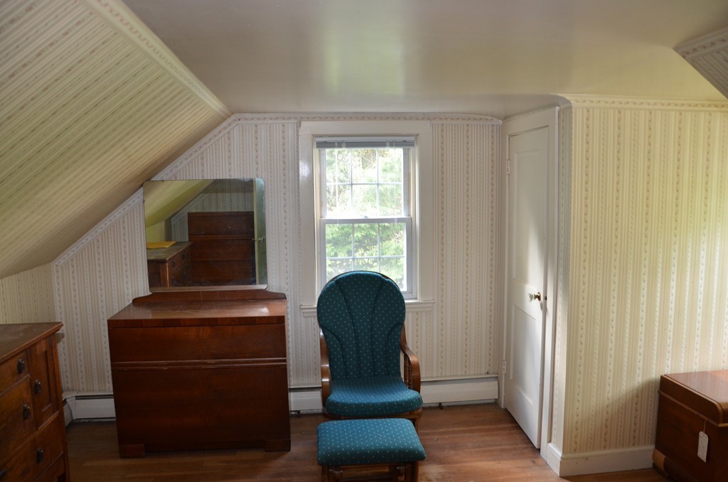 72 Pocahontas Street Walpole, MA 02081 - Photo 13 of 14 Gallery Image 13