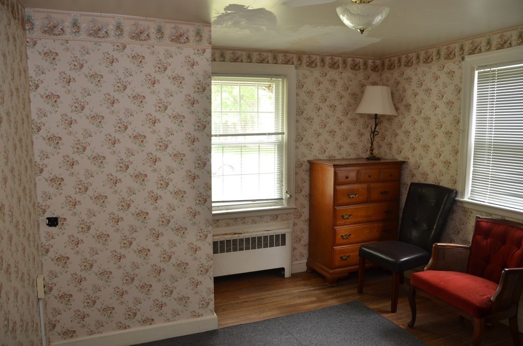 72 Pocahontas Street Walpole, MA 02081 - Photo 8 of 14 Gallery Image 8