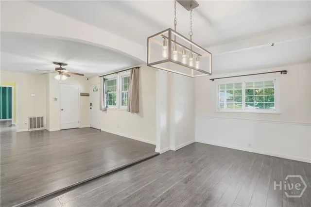 $299,900 | 202 Inglewood Drive, Savannah, GA 31406