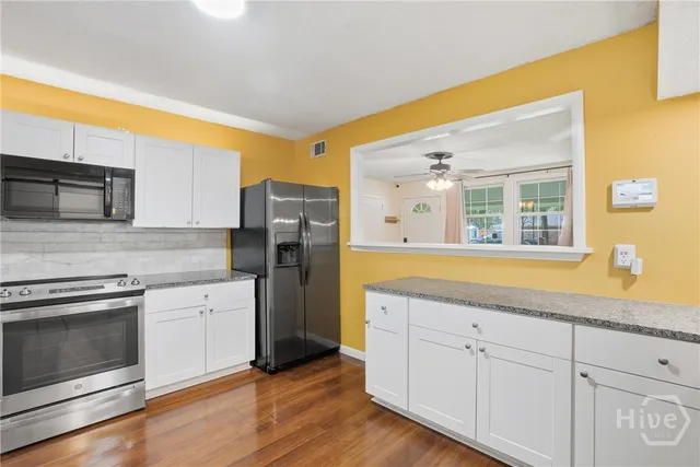 $299,900 | 202 Inglewood Drive, Savannah, GA 31406