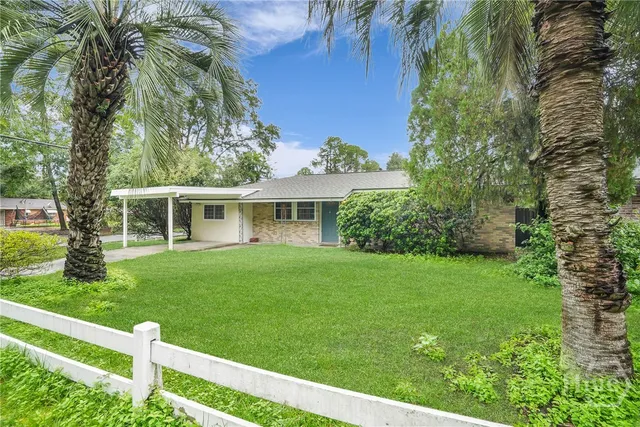 $299,900 | 202 Inglewood Drive, Savannah, GA 31406