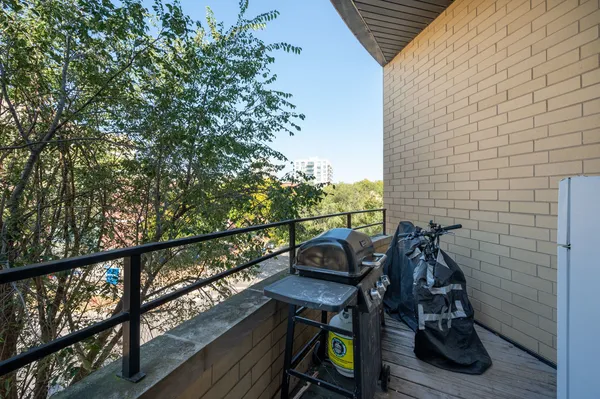 $3,200 | 4662 North Winthrop Avenue, Unit 3N, Chicago, IL 60640