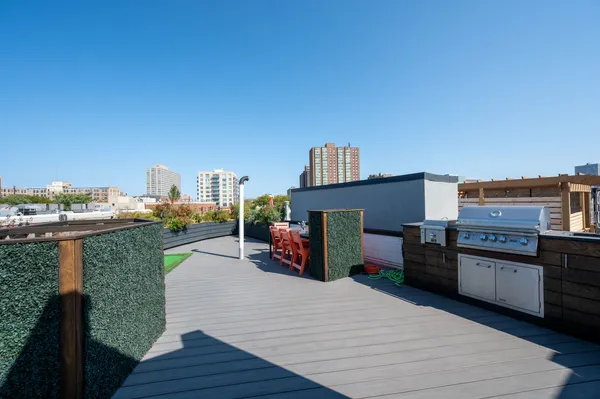 $3,200 | 4662 North Winthrop Avenue, Unit 3N, Chicago, IL 60640