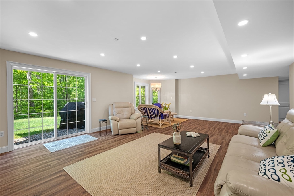 28 Kennedy Road, Unit B Gloucester, MA 01930 - Photo 33 of 39