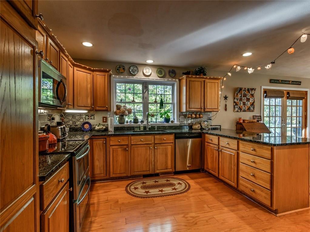 76 Parsons Road Norway, ME 04268 - Photo 2 of 33 Nice big kitchen with beautiful...