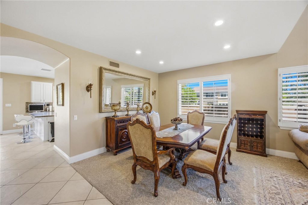 8319 Daisy Lane Riverside, CA 92508 - Photo 7 of 53