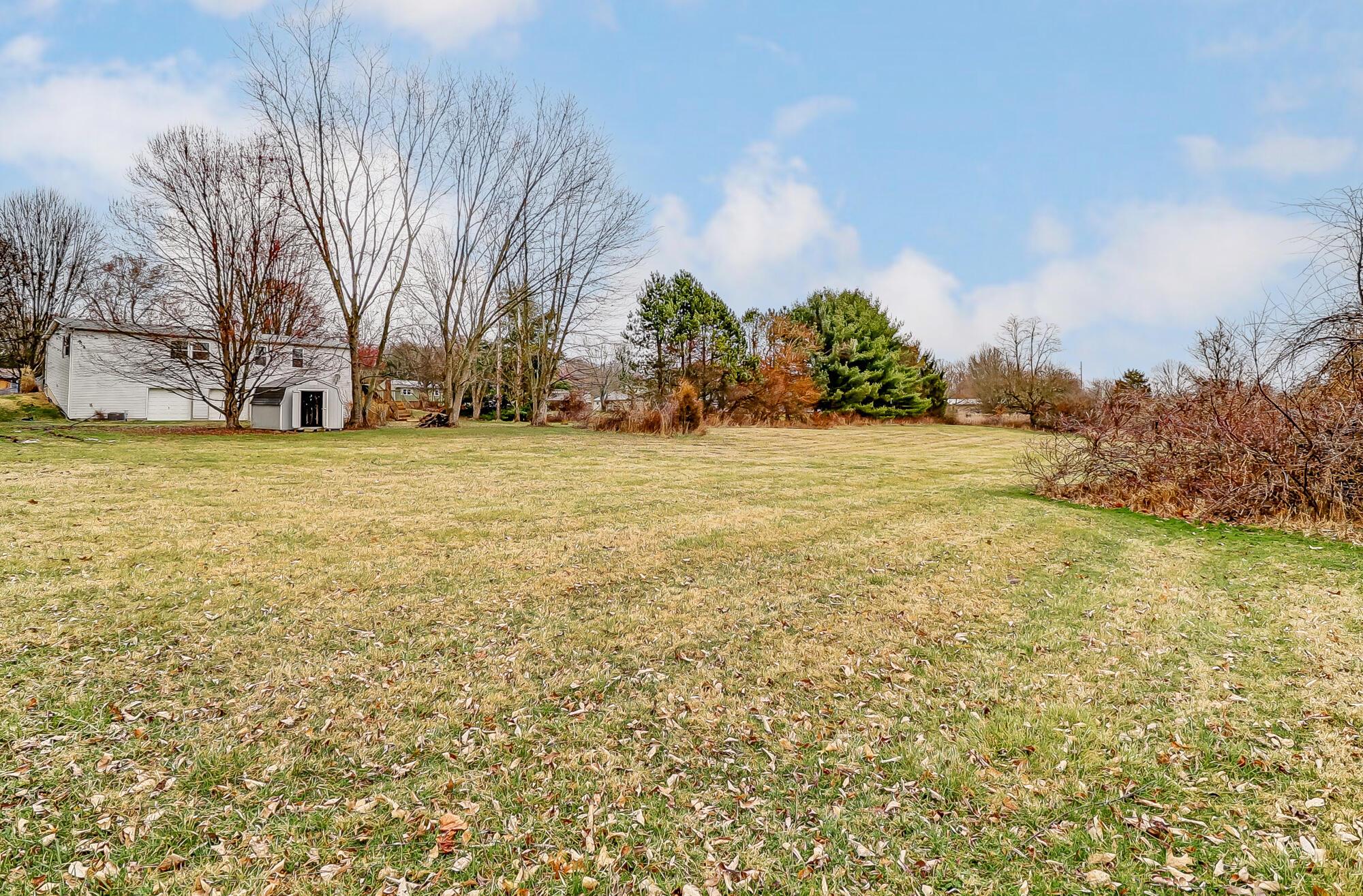 5155 Deeds Road Southwest Pataskala, OH 43062 - Photo 41 of 44 Backyard
