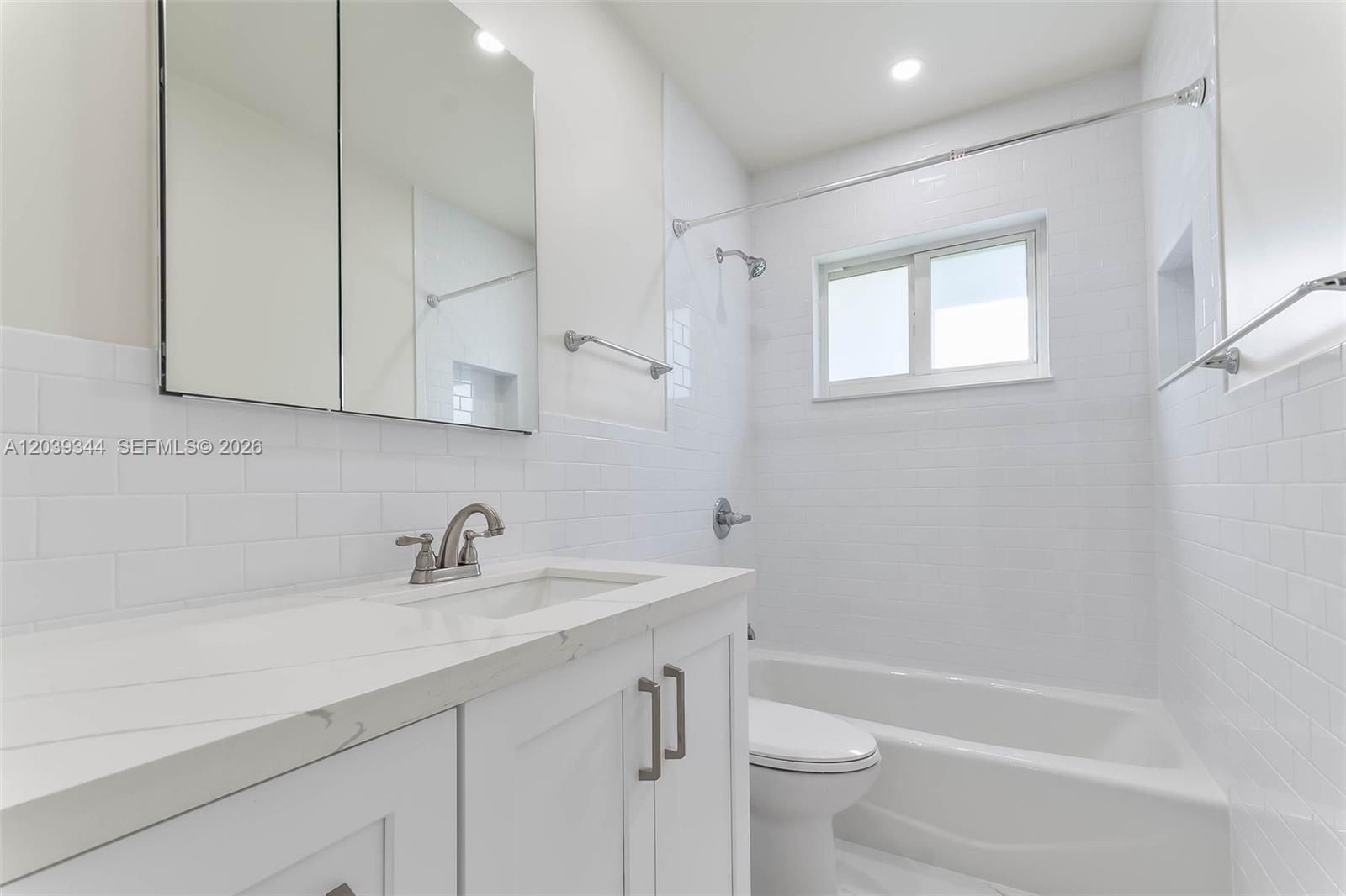 11527 Southwest 81st Road, Unit 11527 Pinecrest, FL 33156 - Photo 8 of 20