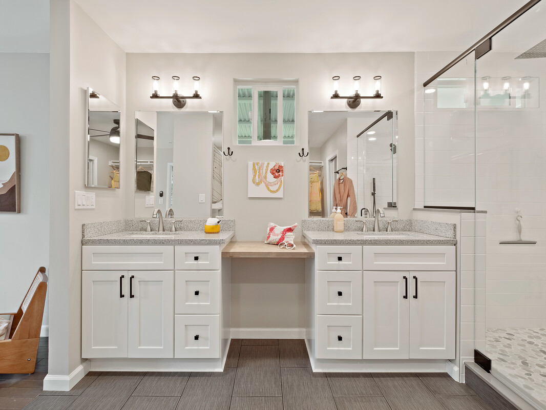 18-4050 North Oshiro Road Mountain View, HI 96771 - Photo 12 of 30 a bathroom with a sink vanity and mirror