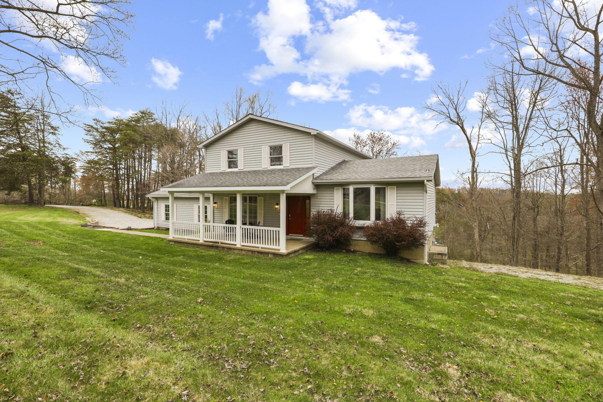 10150 Webb Road Logan, OH 43138 - Photo 6 of 65 6-web-or-mls-IMG_7648