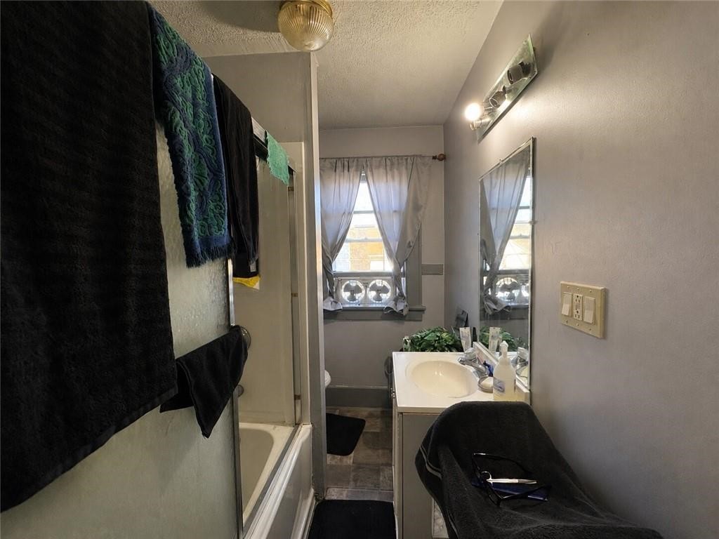225 Nichols Street Rochester, NY 14609 - Photo 18 of 20 Gallery Image 18