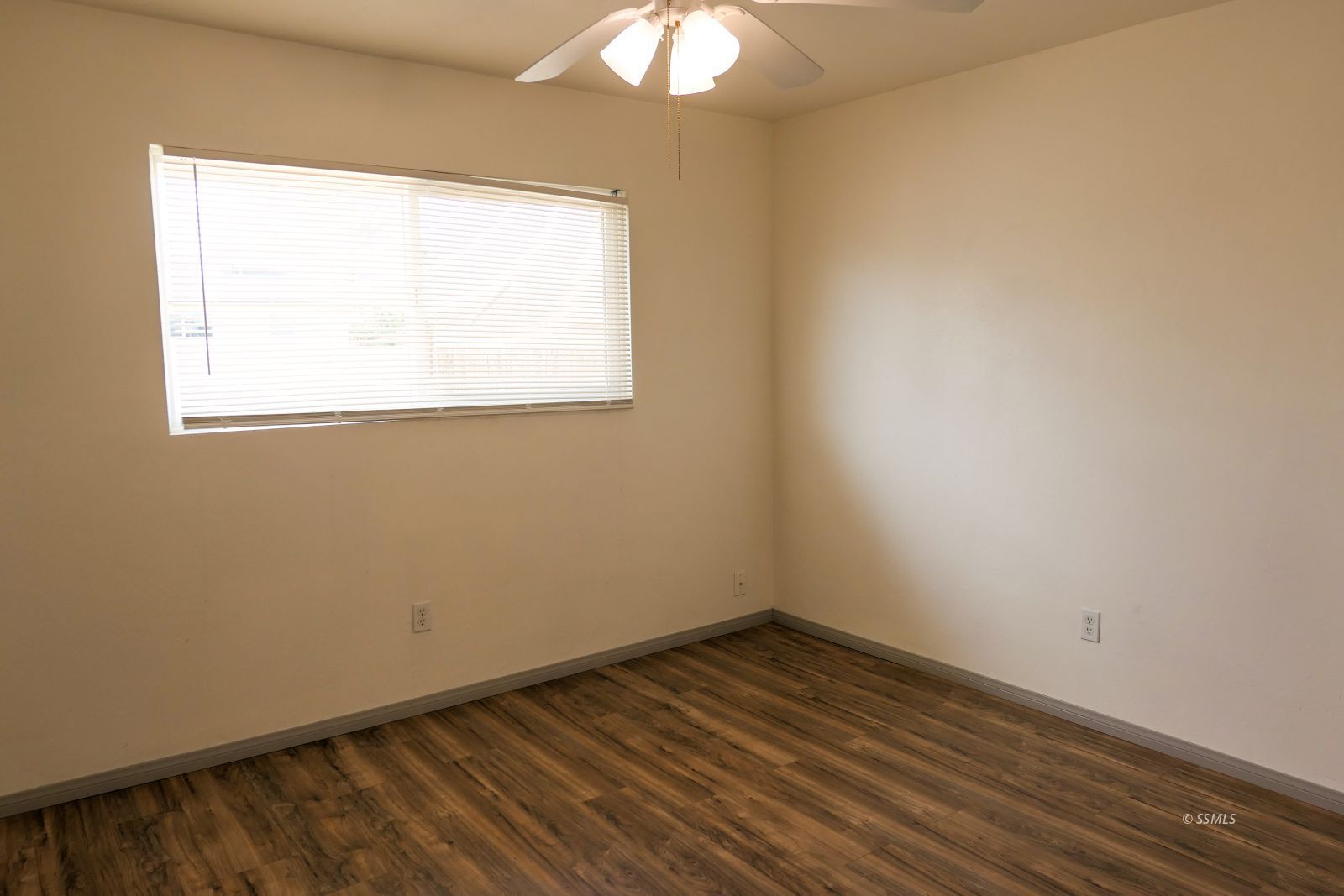 1033 West Bataan Avenue Ridgecrest, CA 93555 - Photo 33 of 43