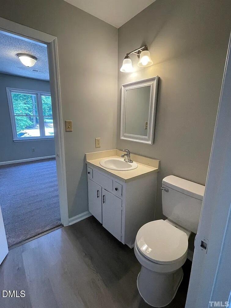 3205 Warwick Drive Raleigh, NC 27606 - Photo 10 of 15