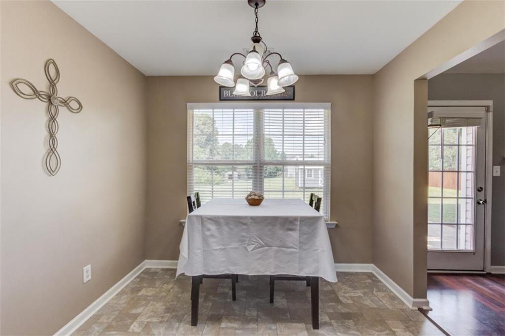 1092 Ridgeway Road Commerce, GA 30529 - Photo 12 of 26