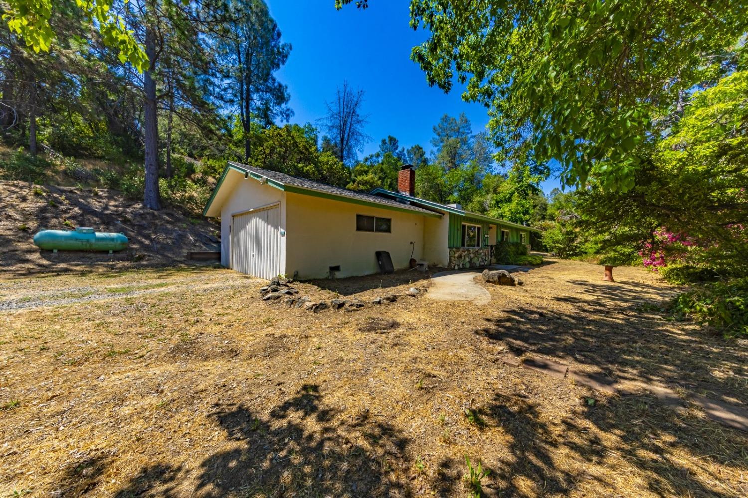 31661 Duke Road North Fork, CA 93643 - Photo 2 of 41 Gallery Image 2
